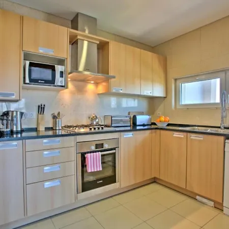 Inviting 1-Bed Beach Apartment In Albufeira Lägenhet Albufeira