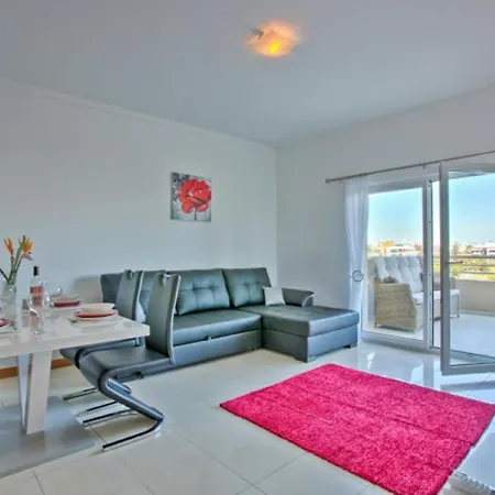Inviting 1-Bed Beach Apartment In Albufeira Apartment Albufeira